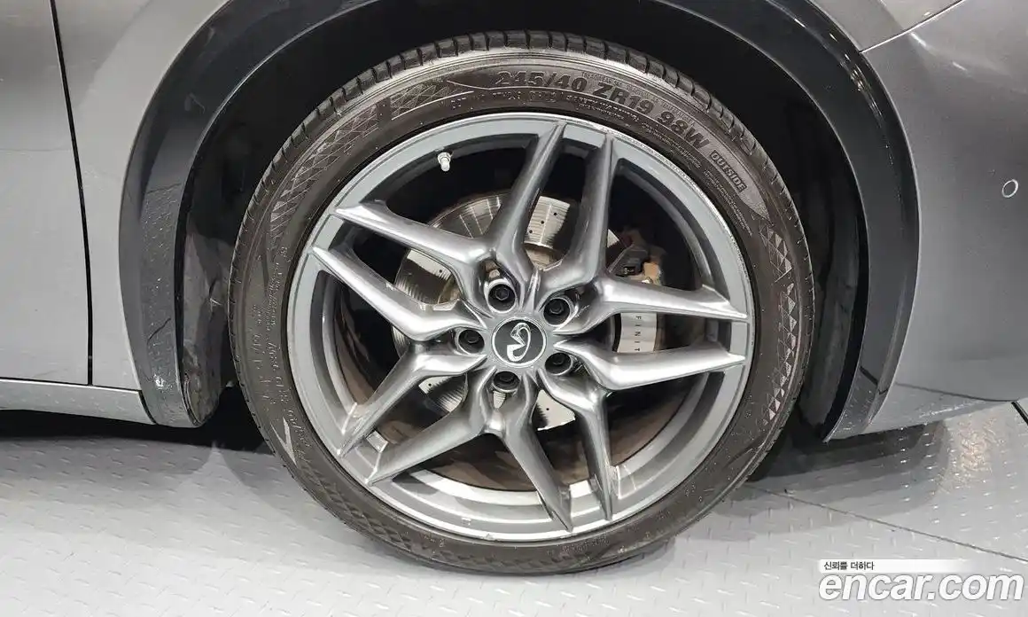 Infiniti Q30 2019 2.0 Автомат в Москве № 266959, фото 5