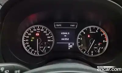 Infiniti Q30 2019 2.0 Автомат в Москве № 266959, миниатюра 8