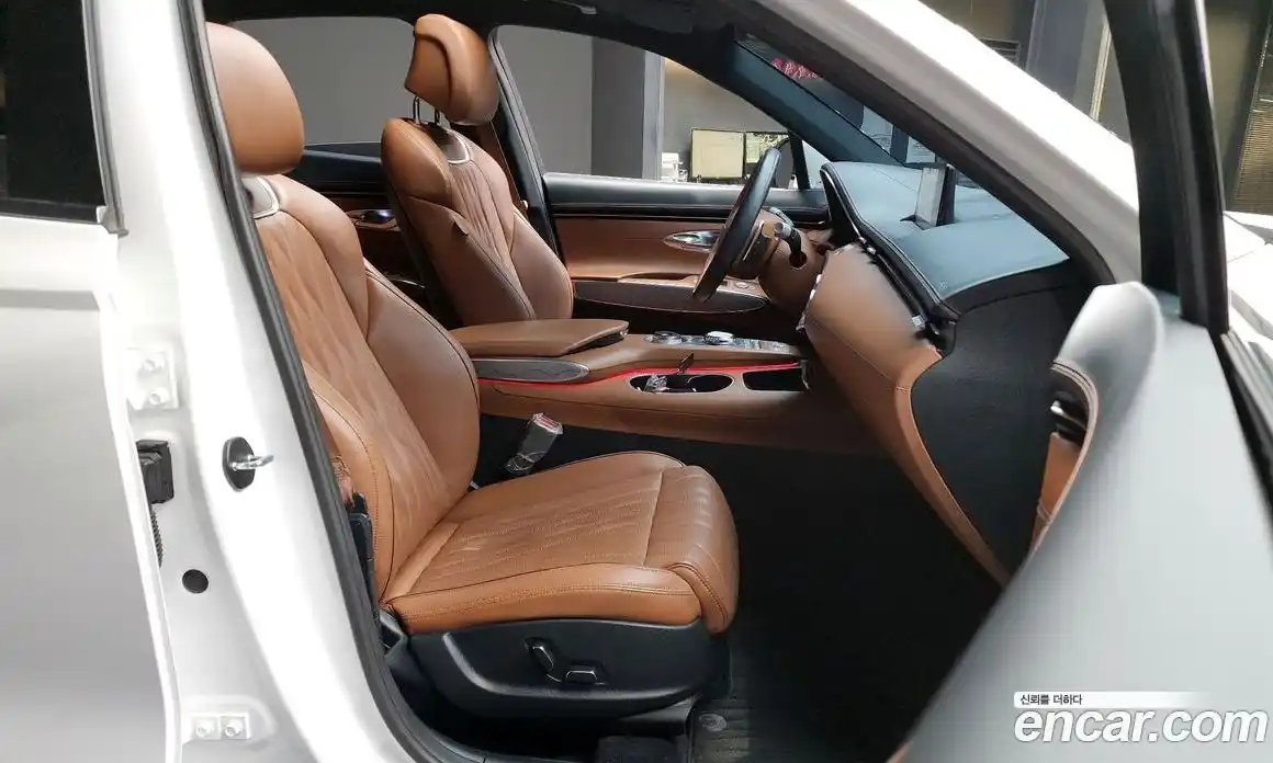 Genesis GV70 2022 2.5 Автомат в Москве № 26800, фото 11