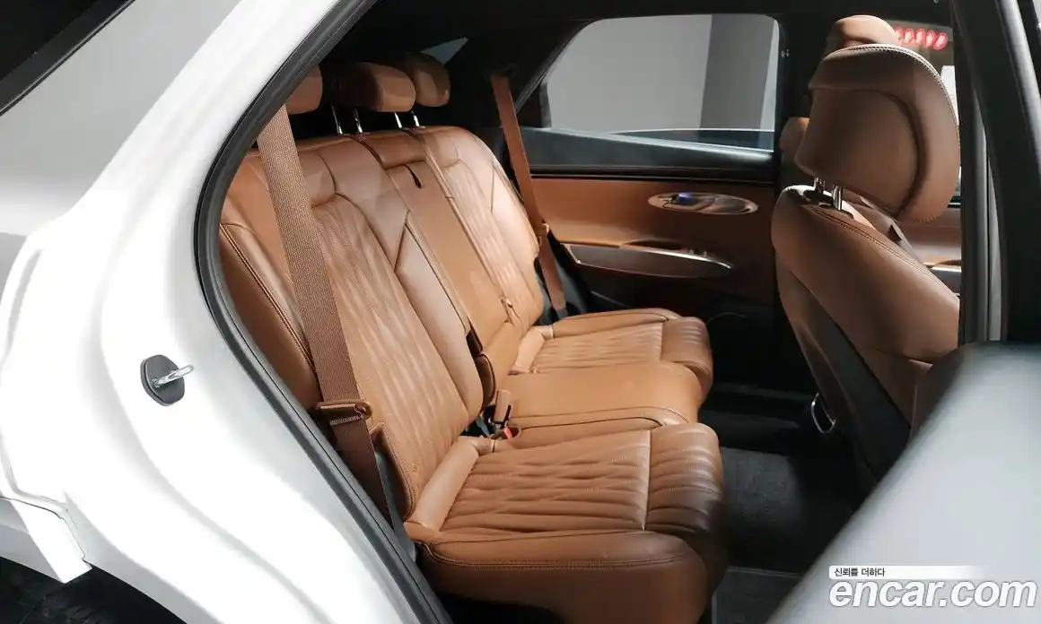 Genesis GV70 2022 2.5 Автомат в Москве № 26800, фото 12