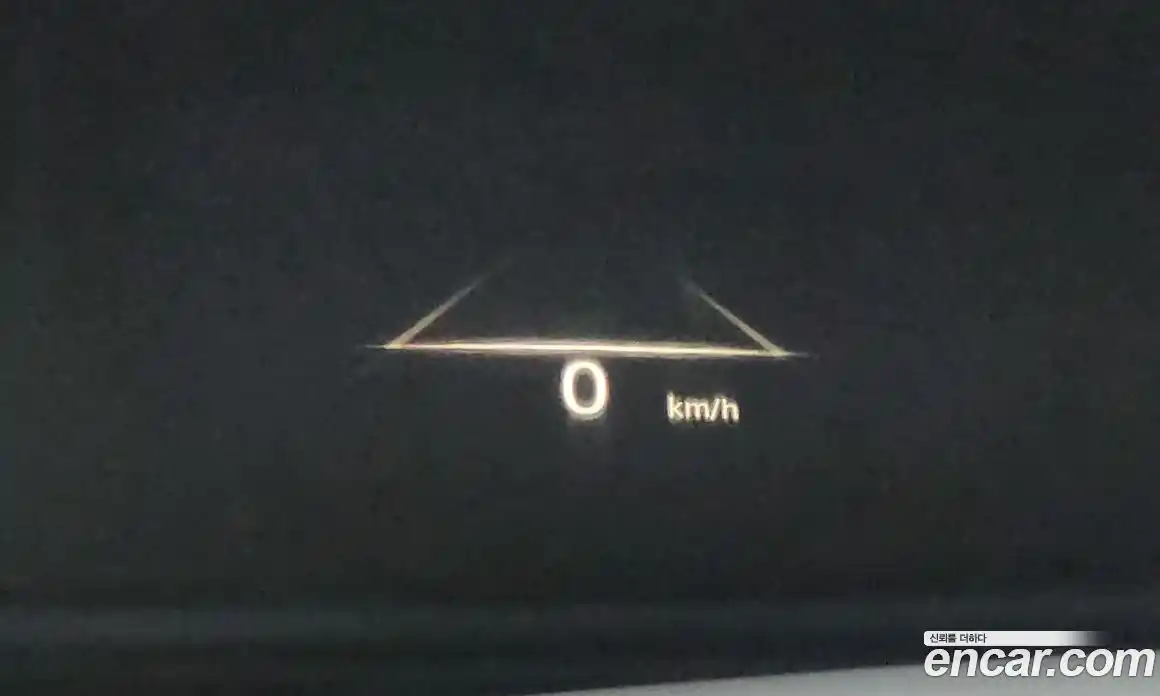 Genesis GV70 2022 2.5 Автомат в Москве № 26800, фото 18