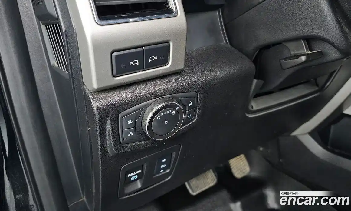 Ford F150 2018 2.7 Автомат в Москве № 272994, фото 9