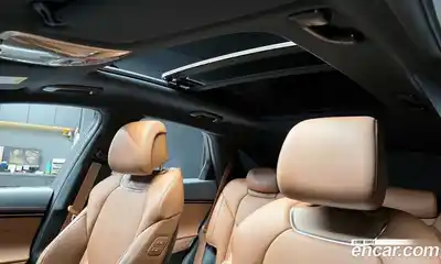 Genesis GV70 2023 2.5 Автомат в Москве № 27315, миниатюра 2