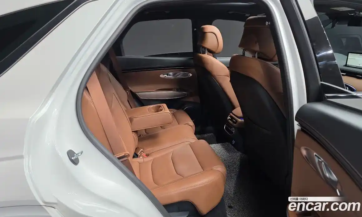 Genesis GV70 2023 2.5 Автомат в Москве № 27315, фото 4