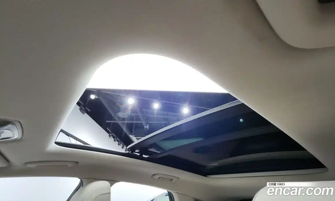 Genesis GV70 2021 2.2 Автомат в Москве № 27743, фото 18