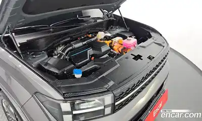 Hyundai Santa Fe 2024 1.6 Автомат в Москве № 2815, миниатюра 6