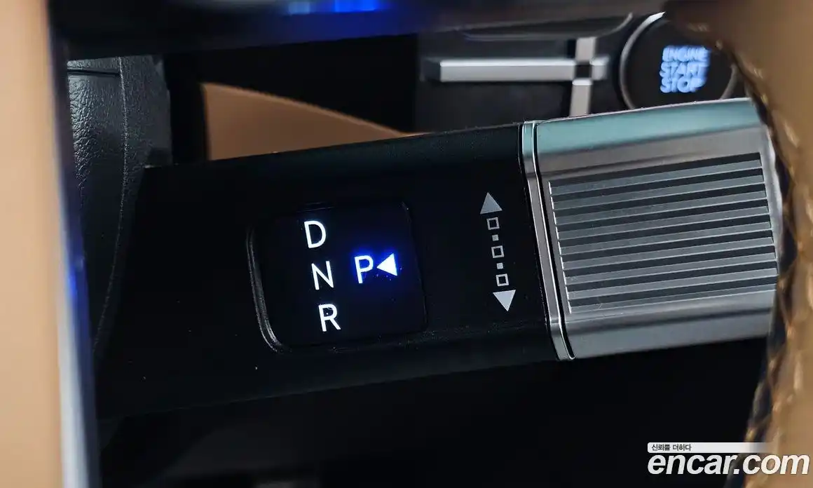 Hyundai Santa Fe 2024 1.6 Автомат в Москве № 2815, фото 9