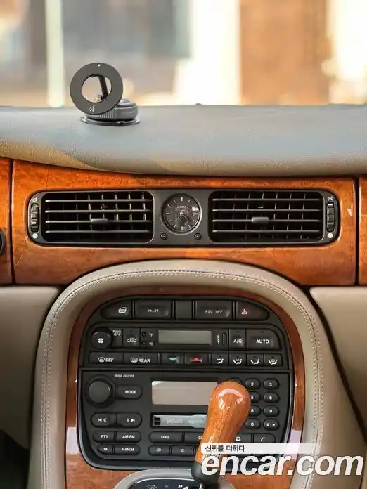 Jaguar XJ-8 1998 3.0 Автомат в Москве № 283964, фото 11