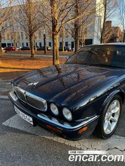 Jaguar XJ-8 1998 3.0 Автомат в Москве № 283964, миниатюра 9