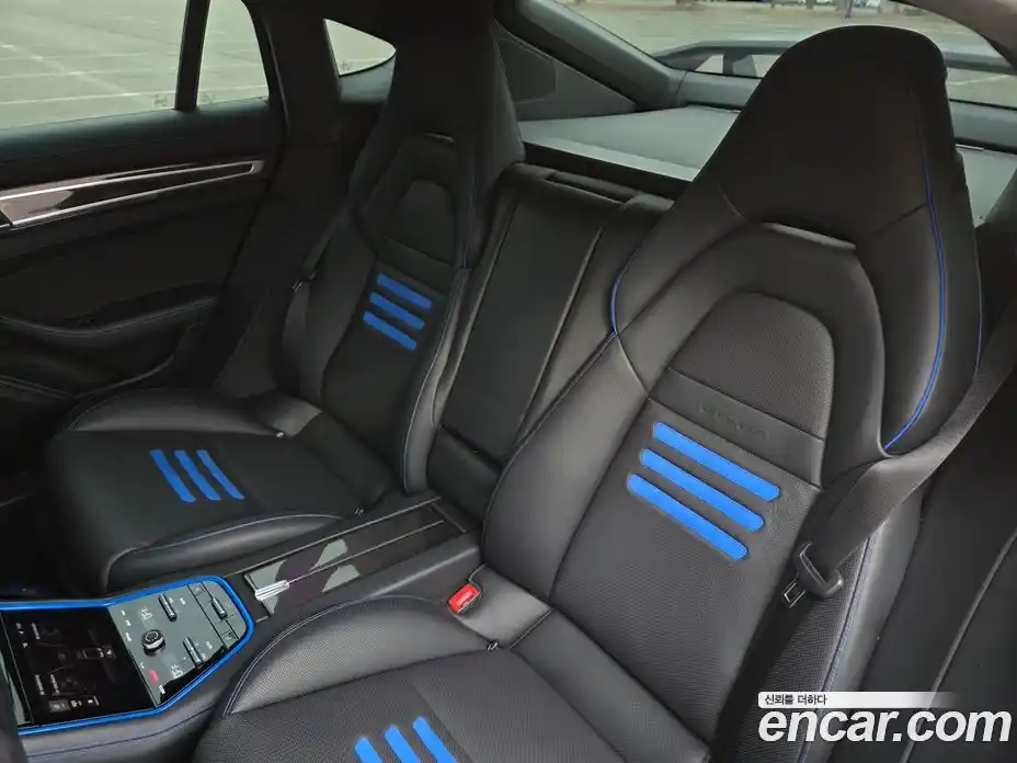 Porsche Panamera 2018 4.0 Автомат в Москве № 297610, фото 10