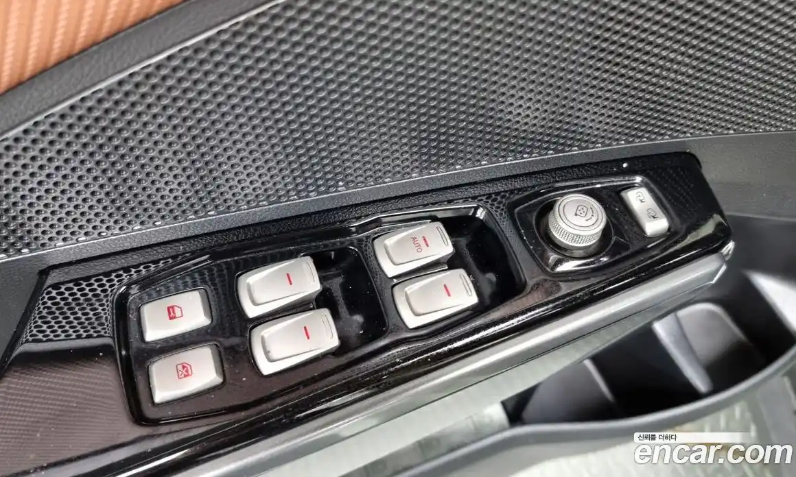 SsangYong TIBOLI 2018 1.6 Автомат в Москве № 29853, фото 18