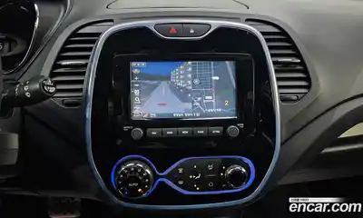 Renault QM3 2017 1.5 Автомат в Москве № 299211, миниатюра 4