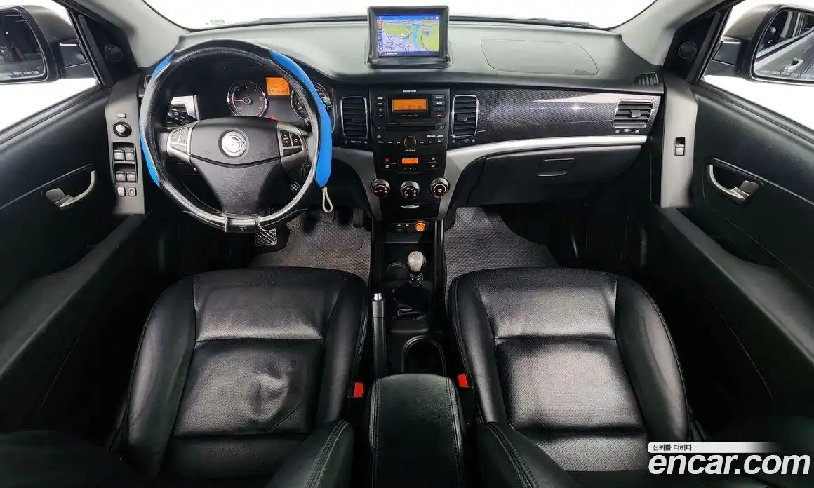 SsangYong Korando 2012 2.0 Механическая в Москве № 30104, фото 14