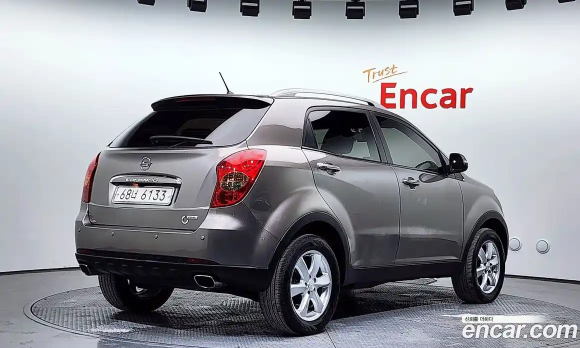 SsangYong Korando 2012 2.0 Механическая в Москве № 30104, фото 4