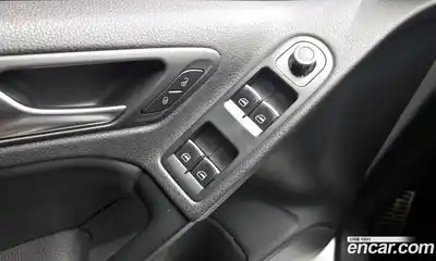 Volkswagen Golf 2012 2.0 Автомат в Москве № 301550, миниатюра 12