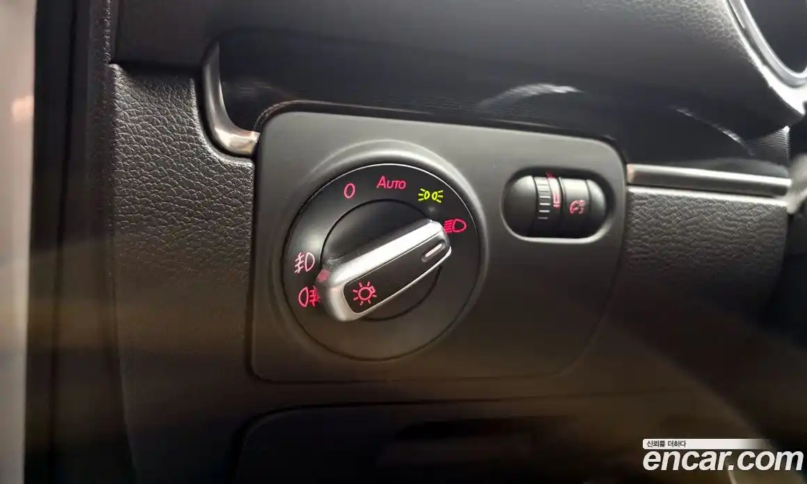 Volkswagen Golf 2012 2.0 Автомат в Москве № 301550, фото 18