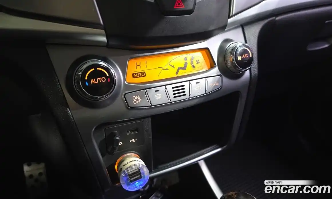 SsangYong Korando 2015 2.0 Автомат в Москве № 30507, фото 6