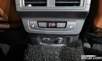 Audi Q5 2021 2.0 Автомат в Москве № 312203, миниатюра 2