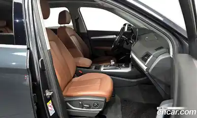 Audi Q5 2021 2.0 Автомат в Москве № 312203, миниатюра 8