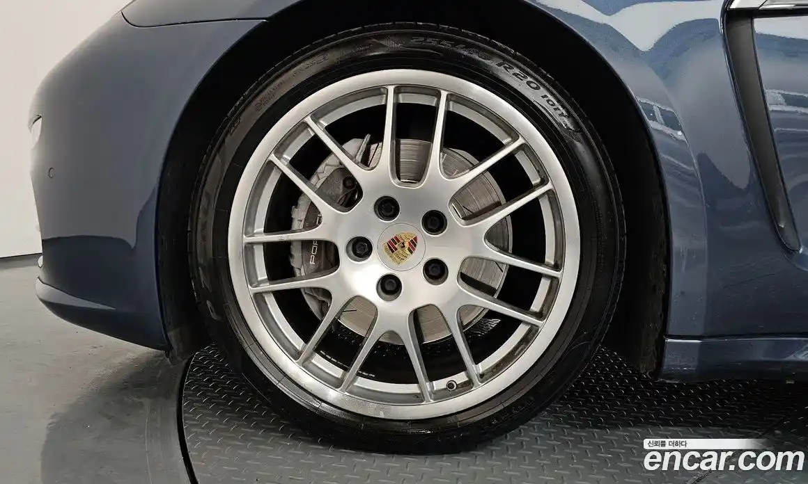 Porsche Panamera 2015 3.6 Автомат в Москве № 312857, фото 15