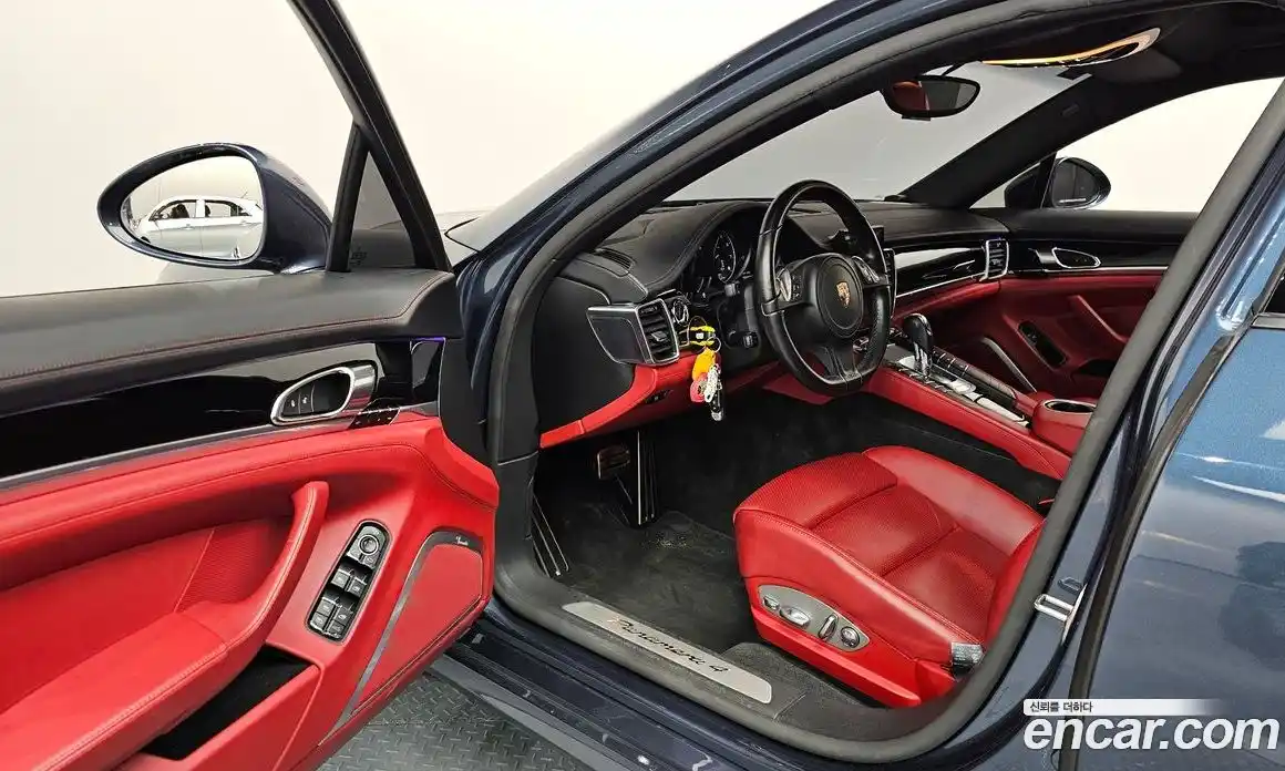 Porsche Panamera 2015 3.6 Автомат в Москве № 312857, фото 3