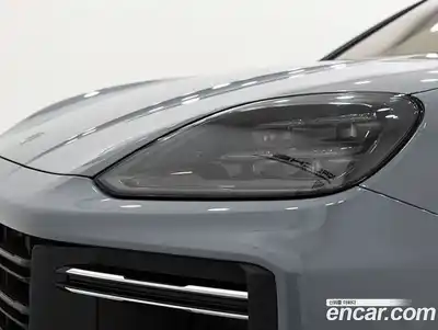 Porsche Cayenne 2025 4.0 Автомат в Москве № 314693, миниатюра 11