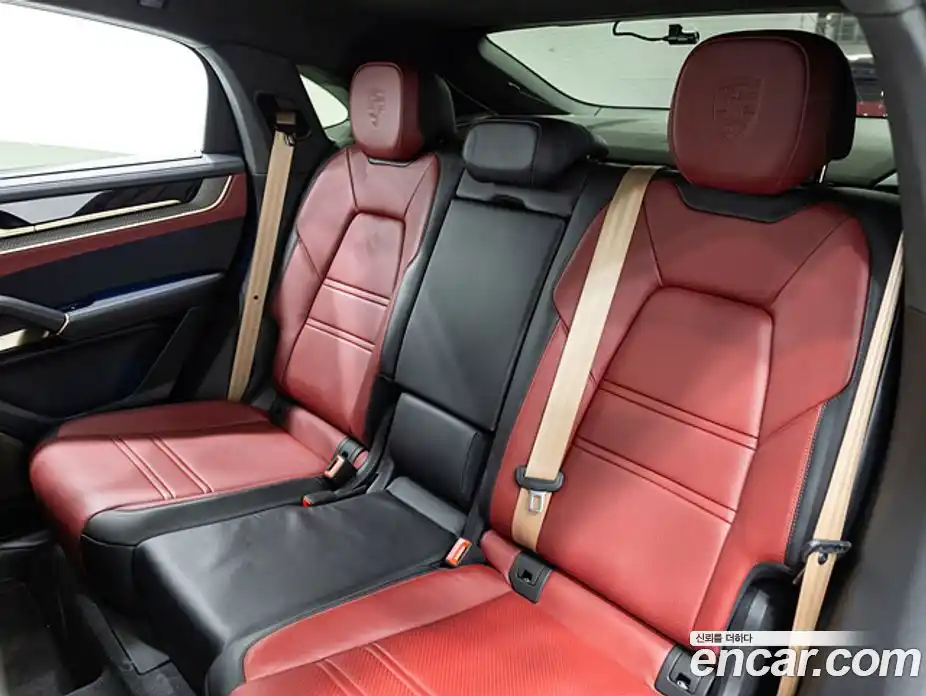 Porsche Cayenne 2025 4.0 Автомат в Москве № 314693, фото 17