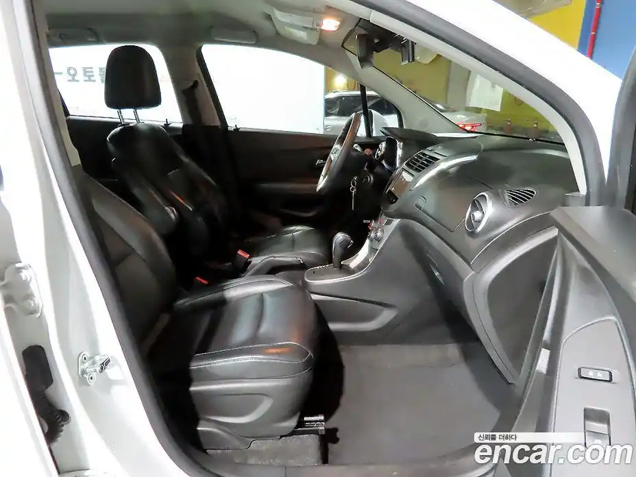 Chevrolet Trax 2013 1.4 Автомат в Москве № 315571, фото 8