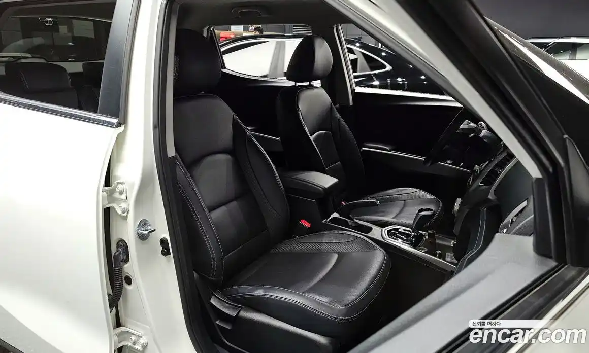 SsangYong TIBOLI 2016 1.6 Автомат в Москве № 32158, фото 10