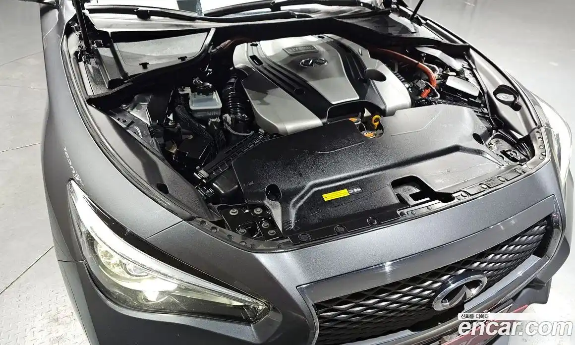 Infiniti Q50 2017 3.5 Автомат в Москве № 326796, фото 14