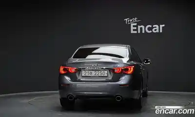 Infiniti Q50 2017 3.5 Автомат в Москве № 326796, миниатюра 8
