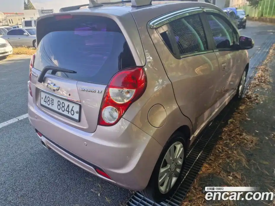 Chevrolet Spark 2013 1.0 Автомат в Москве № 327932, фото 5