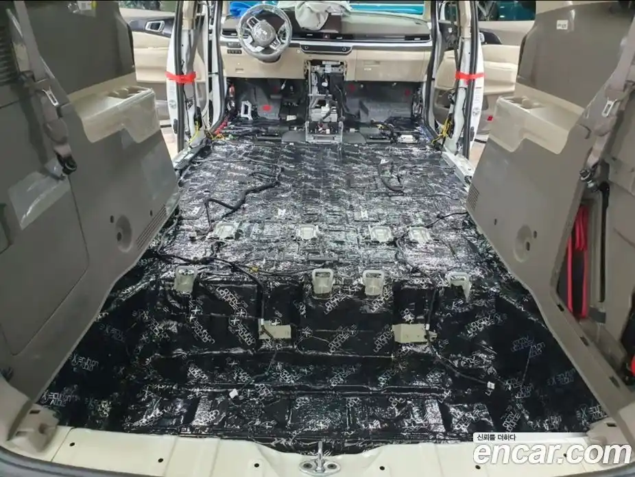 Kia Canival 2024 2.2 Автомат в Москве № 337837, фото 10