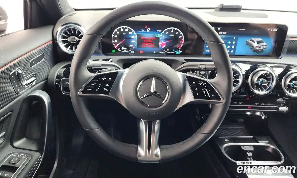 Mercedes-Benz A-Class 2025 2.0 Автомат в Москве № 368455, фото 13