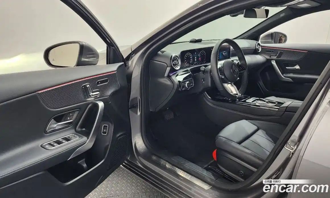 Mercedes-Benz A-Class 2025 2.0 Автомат в Москве № 368455, фото 10