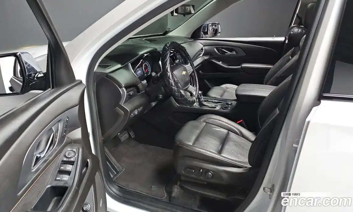 Chevrolet Traverse 2021 3.6 Автомат в Москве № 37158, фото 11