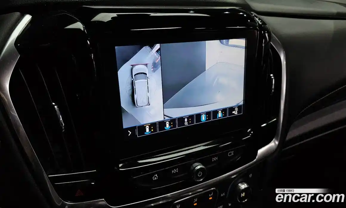 Chevrolet Traverse 2021 3.6 Автомат в Москве № 37158, фото 15