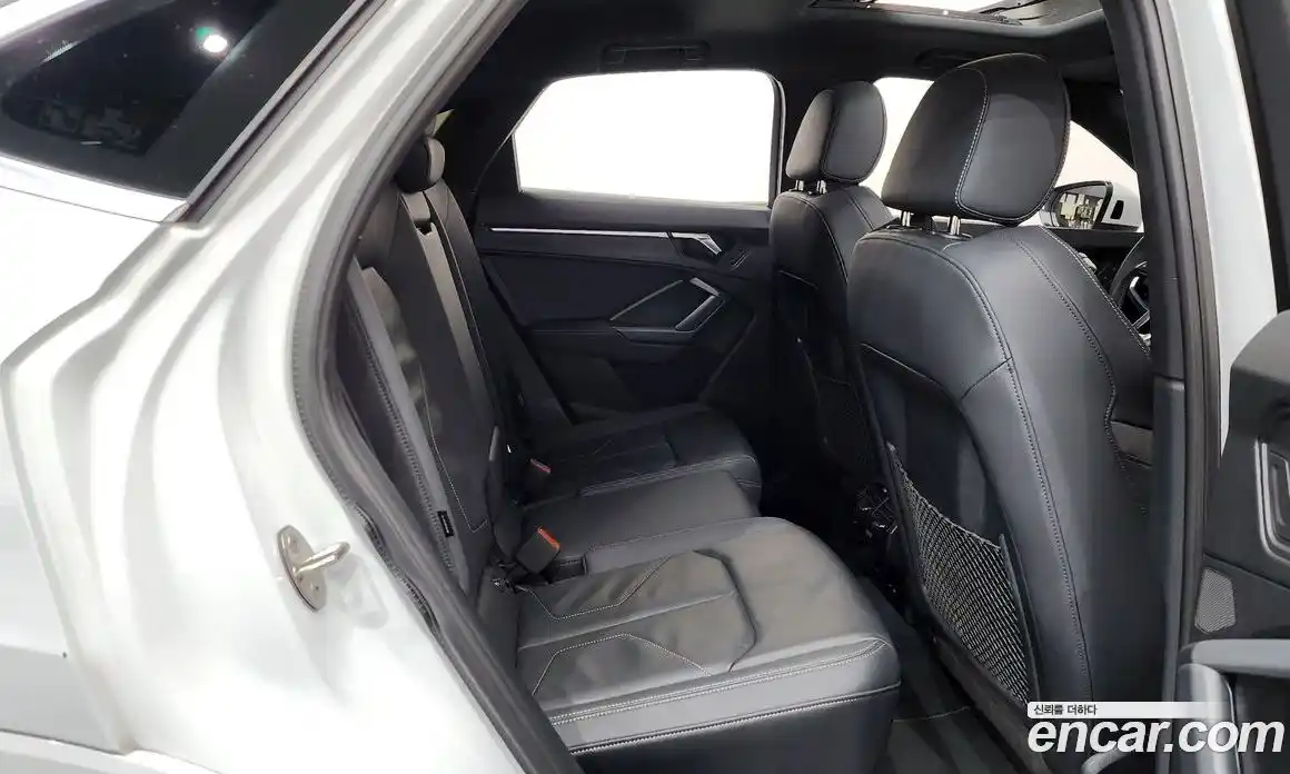 Audi Q3 2023 2.0 Автомат в Москве № 372846, фото 12