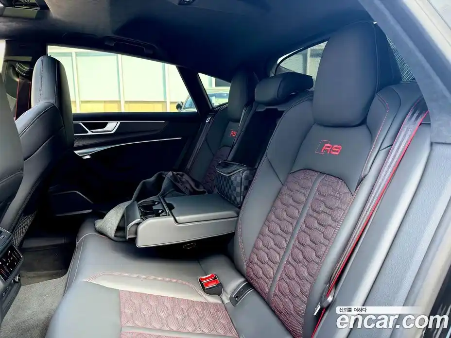 Audi RS7 2025 4.0 Автомат в Москве № 373347, фото 18