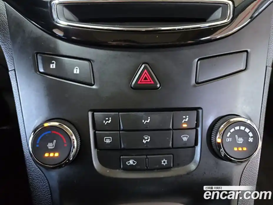 Chevrolet Orlando 2015 2.0 Автомат в Москве № 37742, фото 15