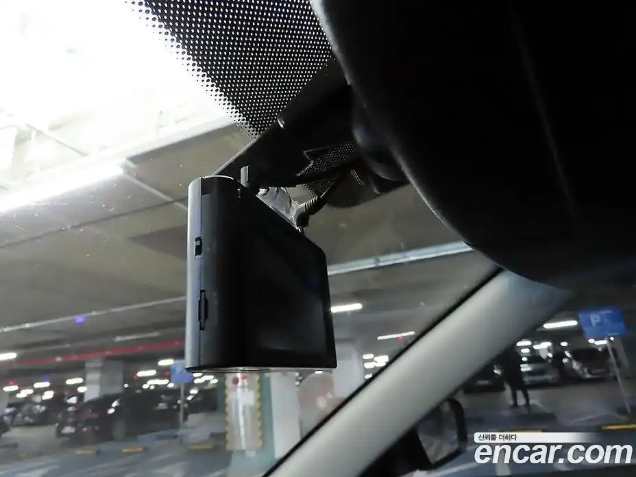 SsangYong TIBOLI 2018 1.6 Автомат в Москве № 389187, фото 15