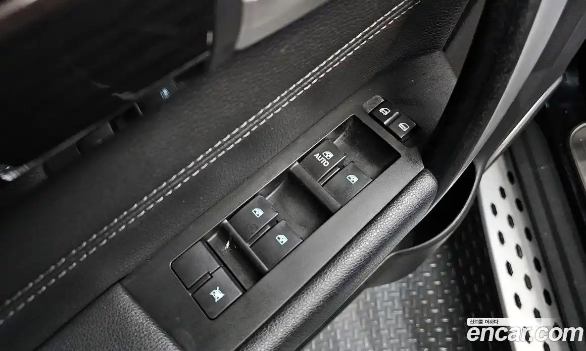 Chevrolet Captiva 2014 2.2 Автомат в Москве № 39213, фото 12