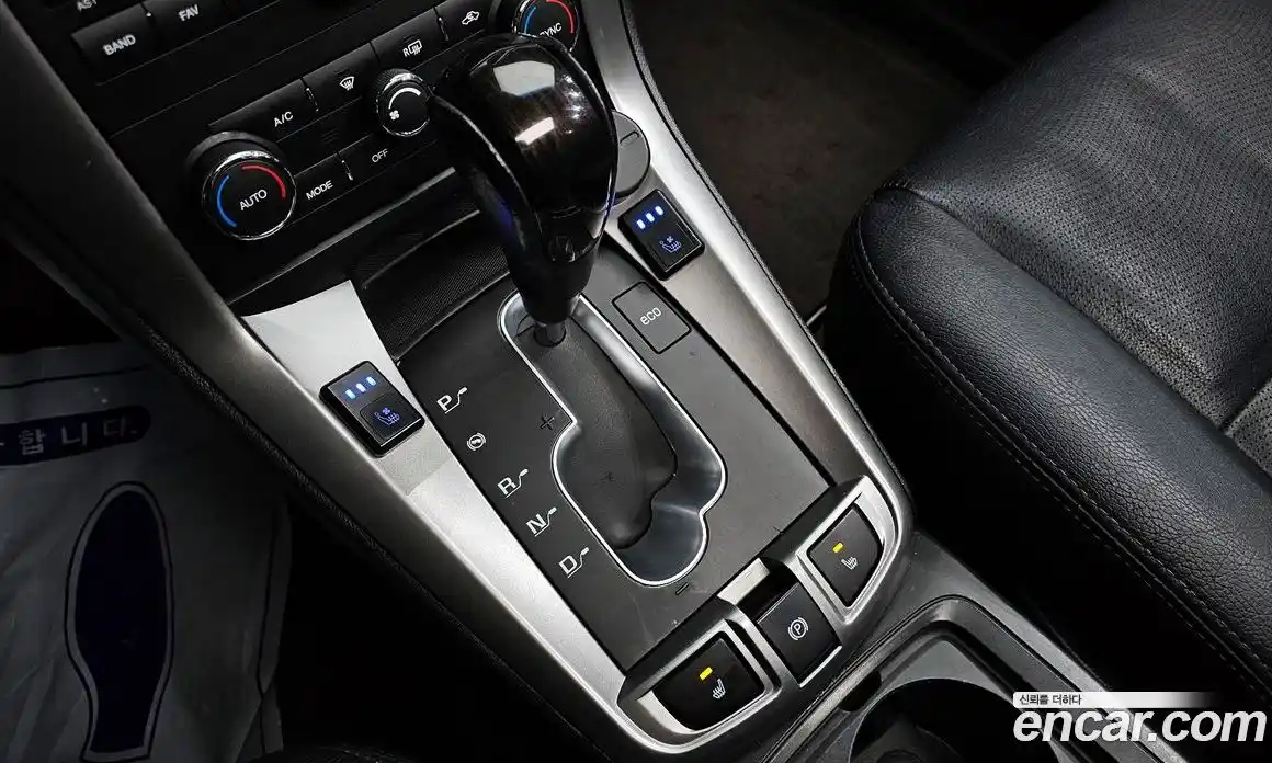 Chevrolet Captiva 2014 2.2 Автомат в Москве № 39213, фото 9