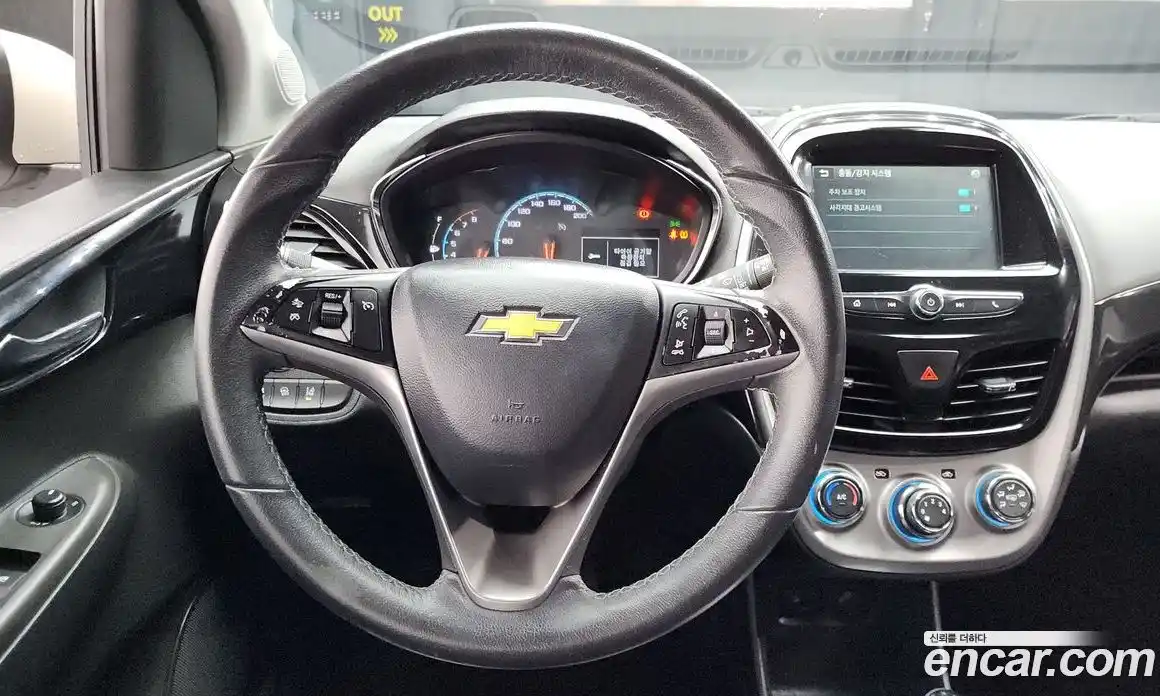 Chevrolet Spark 2016 1.0 Автомат в Москве № 39365, фото 11