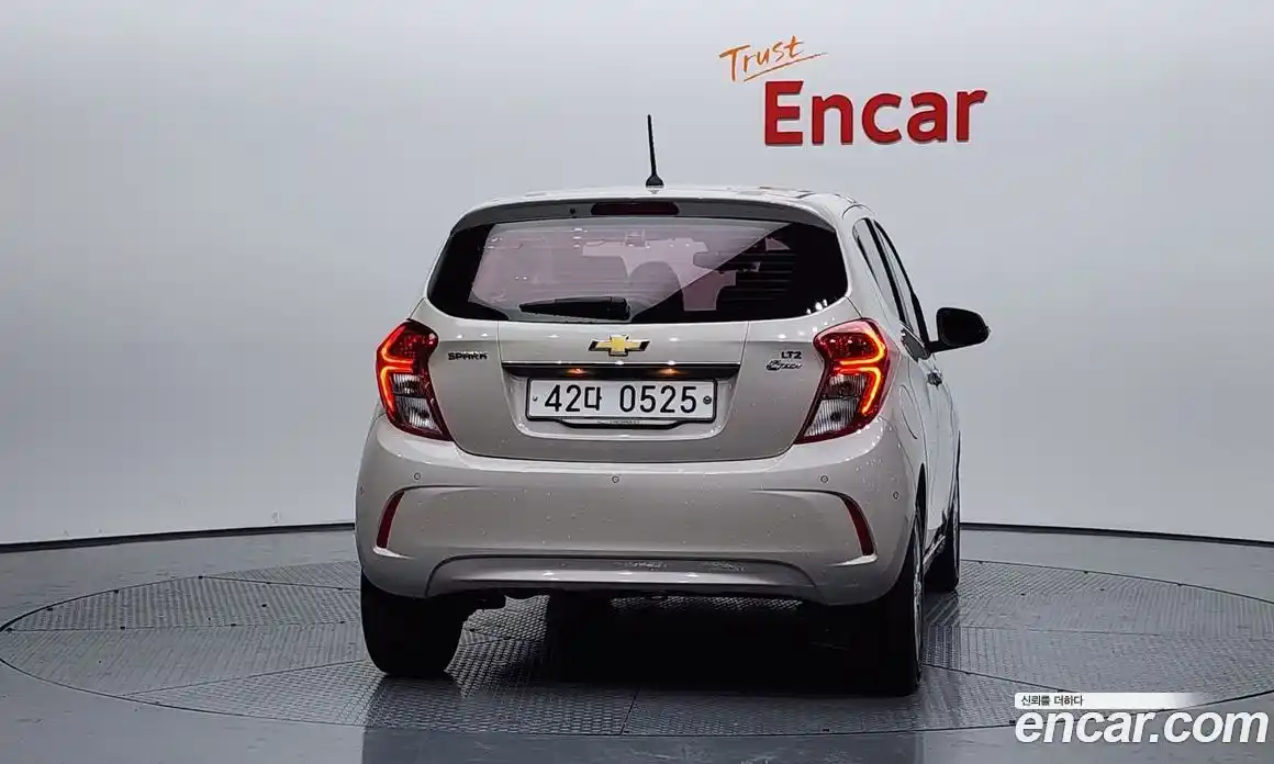 Chevrolet Spark 2016 1.0 Автомат в Москве № 39365, фото 16