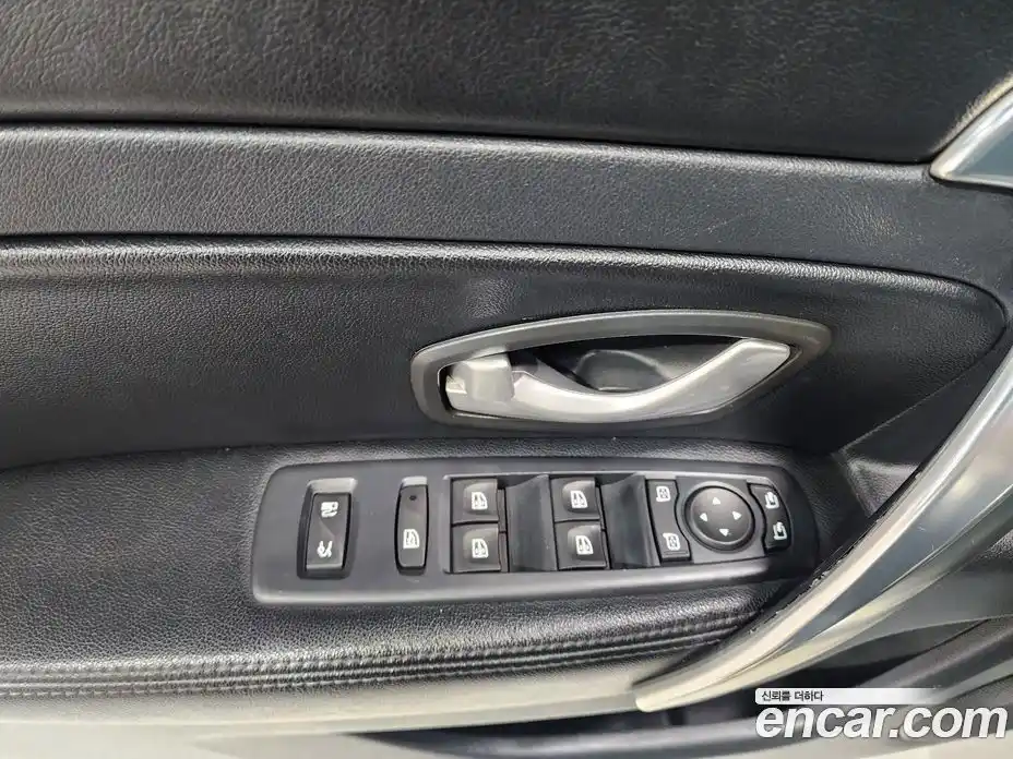 Renault SM5 2014 2.0 Автомат в Москве № 398547, фото 18