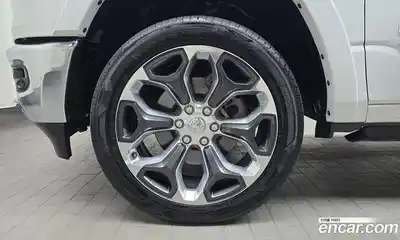 Dodge Ram Pick Up 2021 5.7 Автомат в Москве № 402609, миниатюра 5