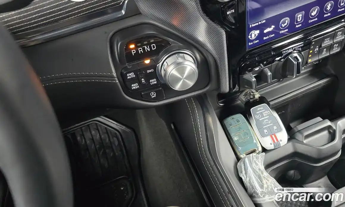 Dodge Ram Pick Up 2021 5.7 Автомат в Москве № 402609, фото 9