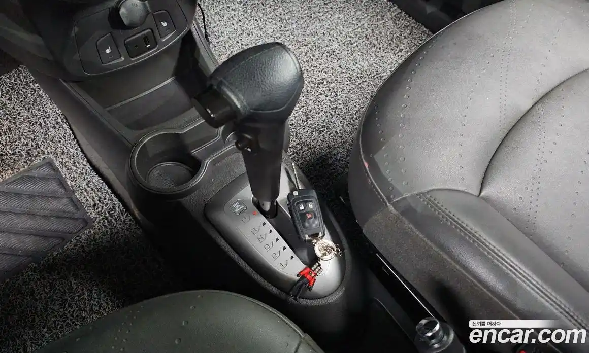 Chevrolet Spark 2014 1.0 Автомат в Москве № 40284, фото 12