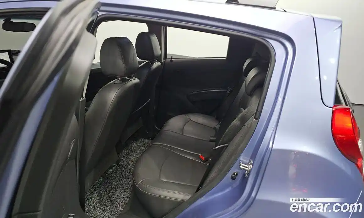 Chevrolet Spark 2014 1.0 Автомат в Москве № 40284, фото 16